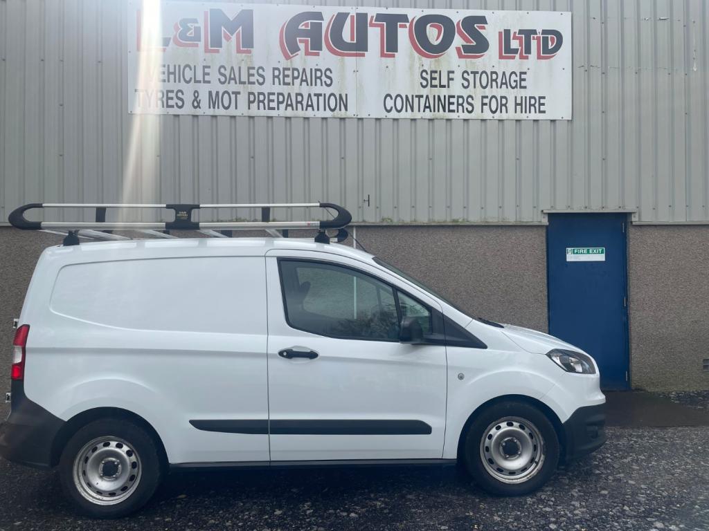 View FORD TRANSIT COURIER BASE TDCI