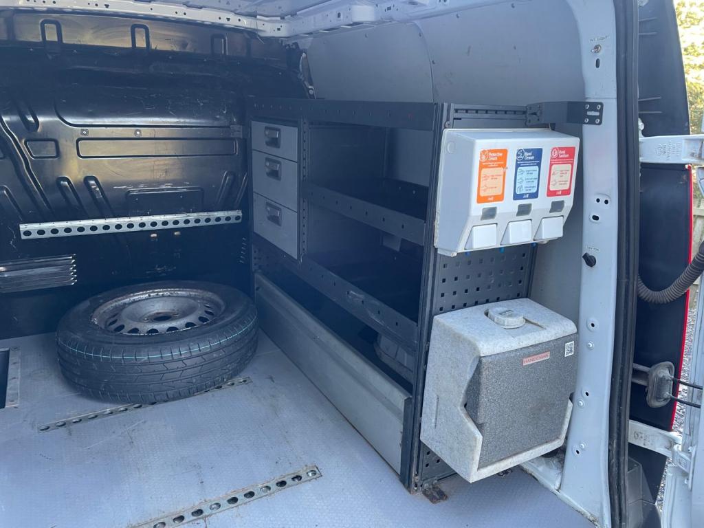 FORD TRANSIT CONNECT