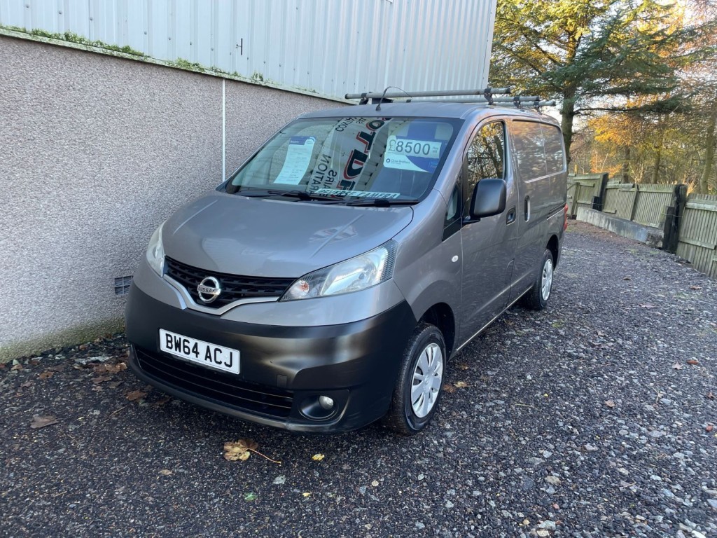 NISSAN NV200