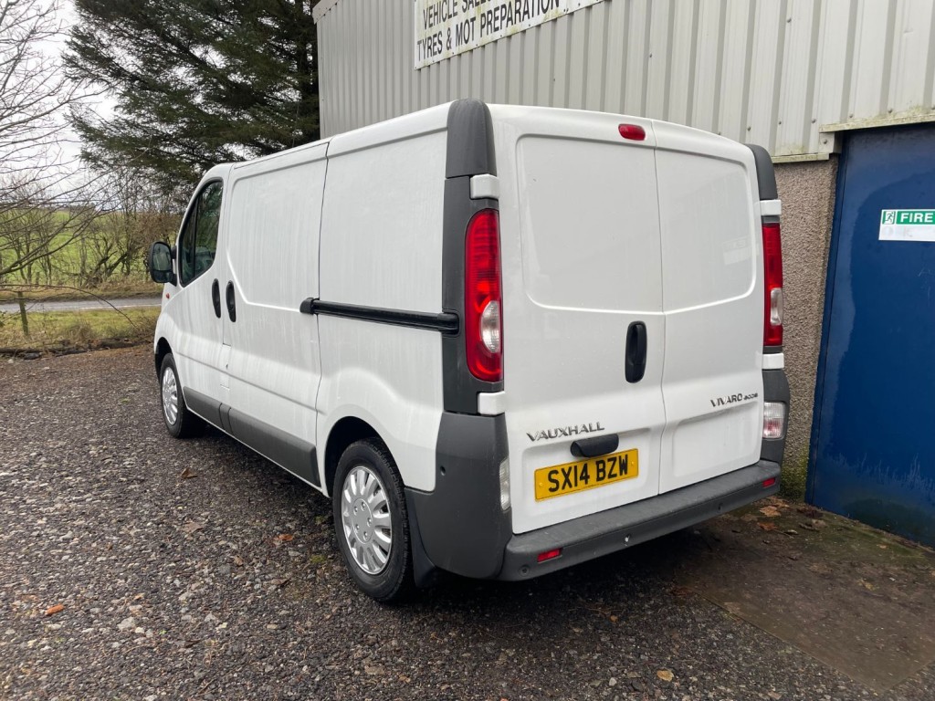 VAUXHALL VIVARO