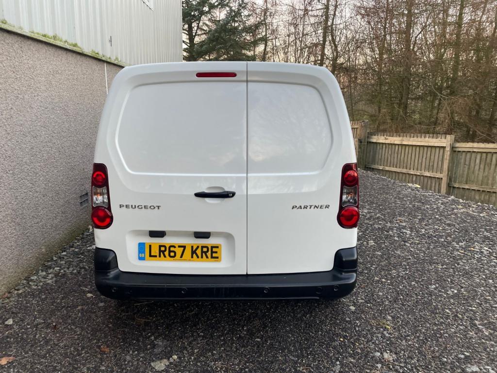 PEUGEOT PARTNER