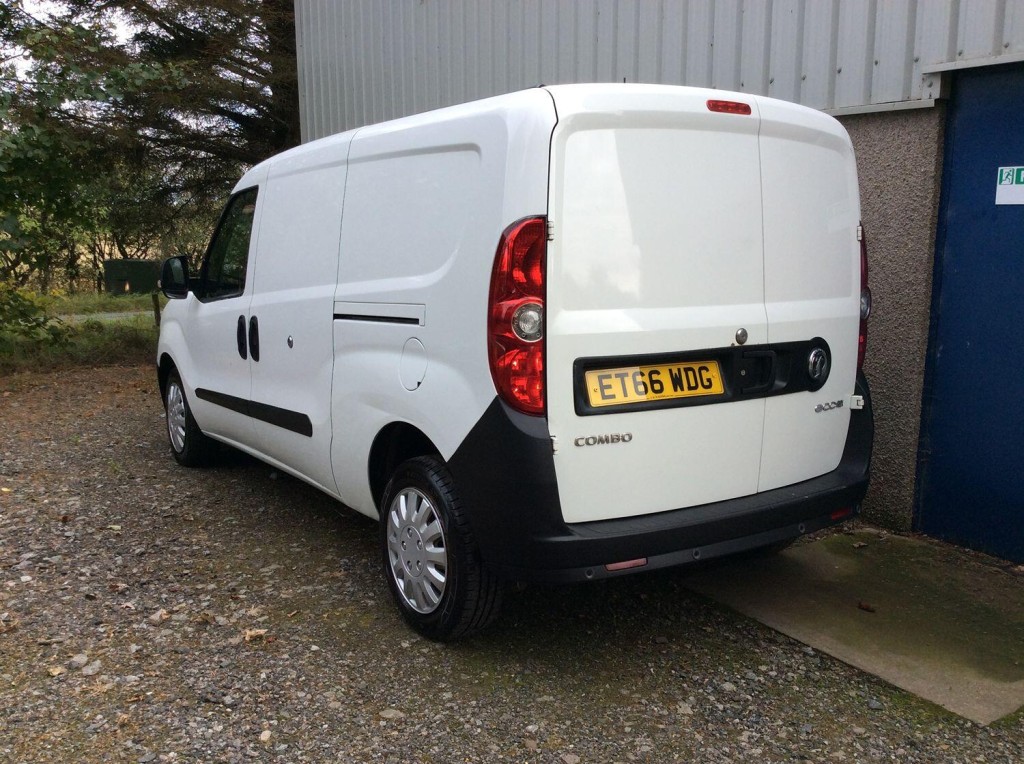 VAUXHALL COMBO