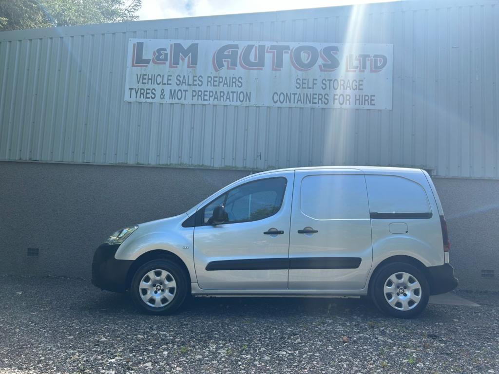 PEUGEOT PARTNER
