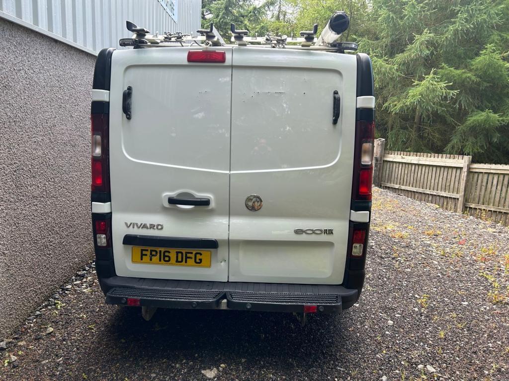VAUXHALL VIVARO