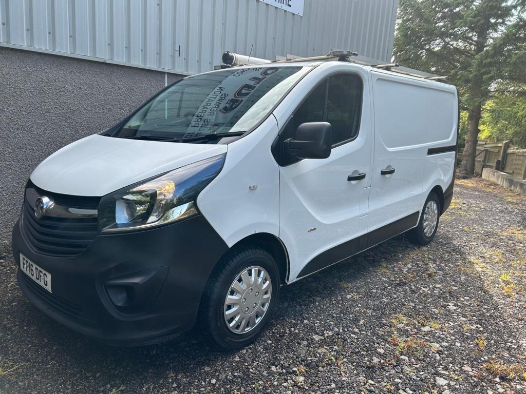 VAUXHALL VIVARO