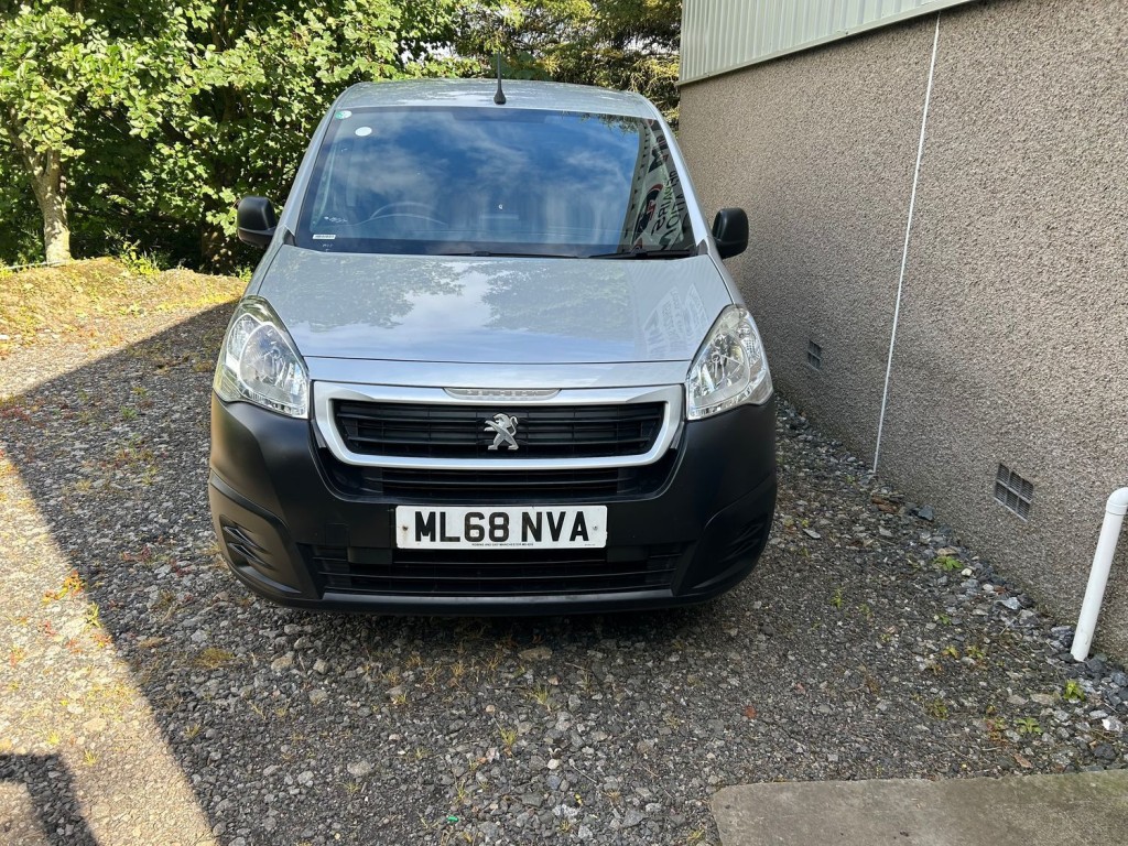 PEUGEOT PARTNER