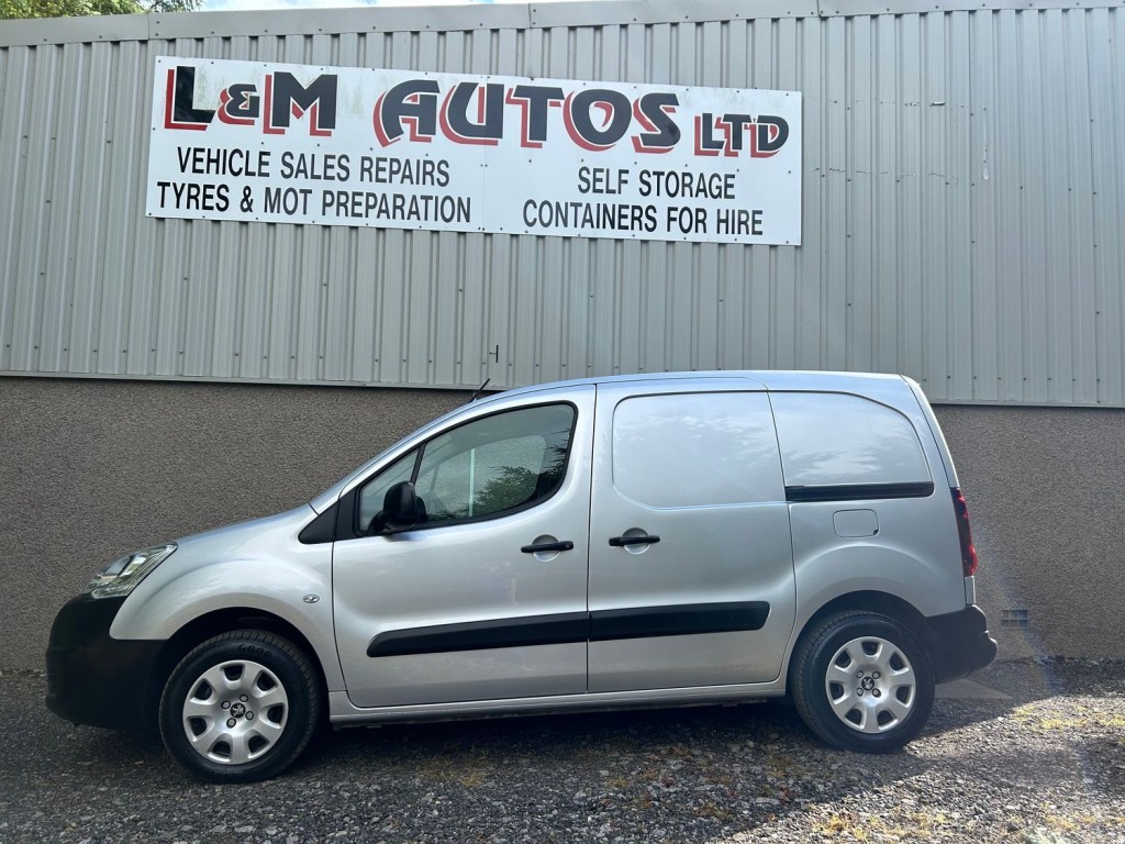 PEUGEOT PARTNER
