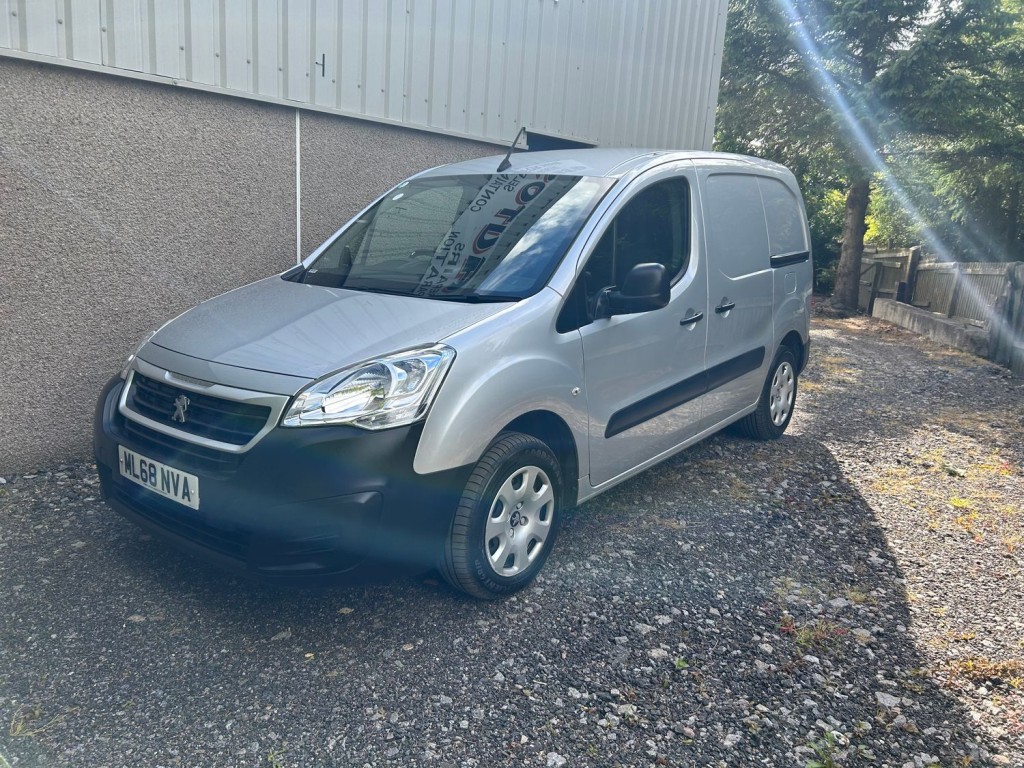 PEUGEOT PARTNER
