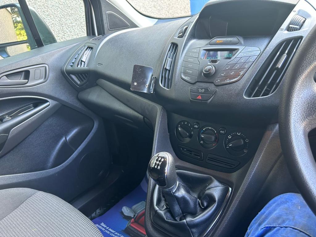 FORD TRANSIT CONNECT