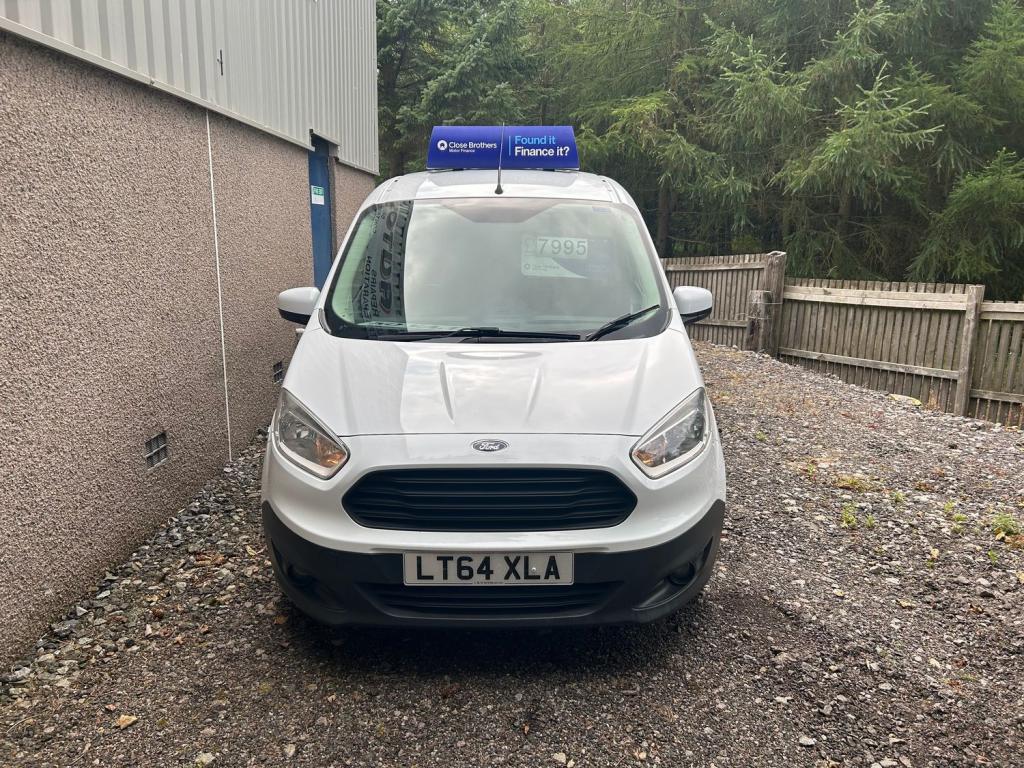 FORD TRANSIT COURIER