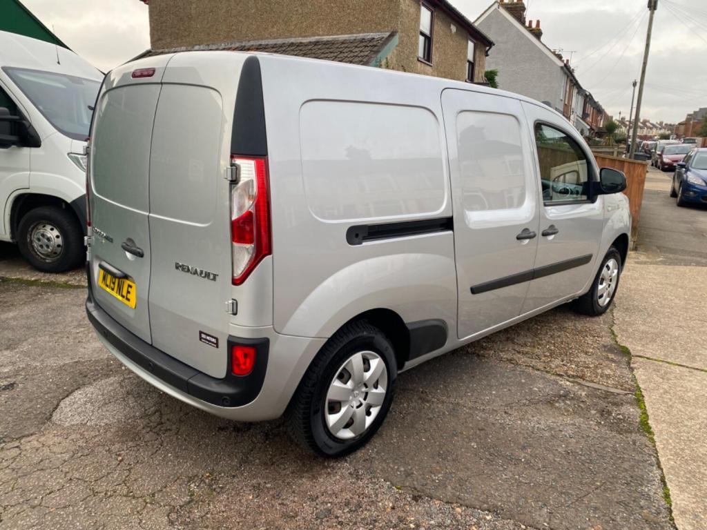 RENAULT KANGOO MAXI