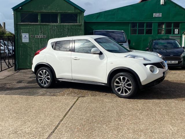 NISSAN JUKE 1.6 Tekna