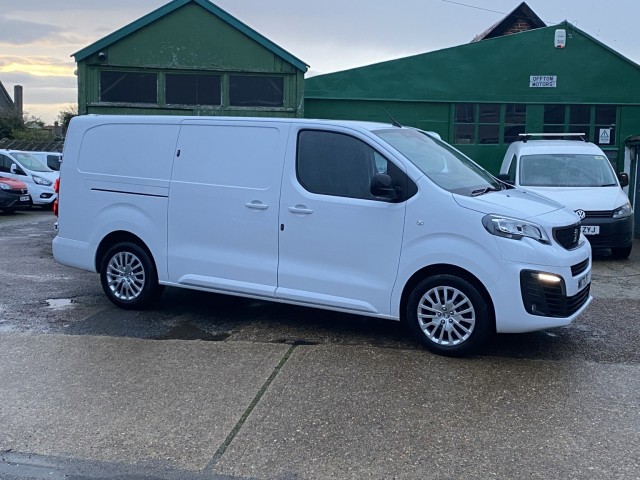 PEUGEOT EXPERT 1.5 BlueHDi 1000 Asphalt Premium +