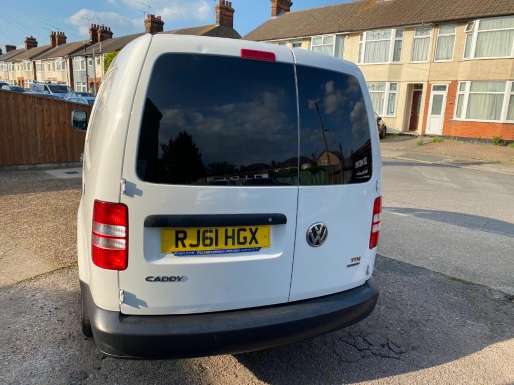 VOLKSWAGEN CADDY
