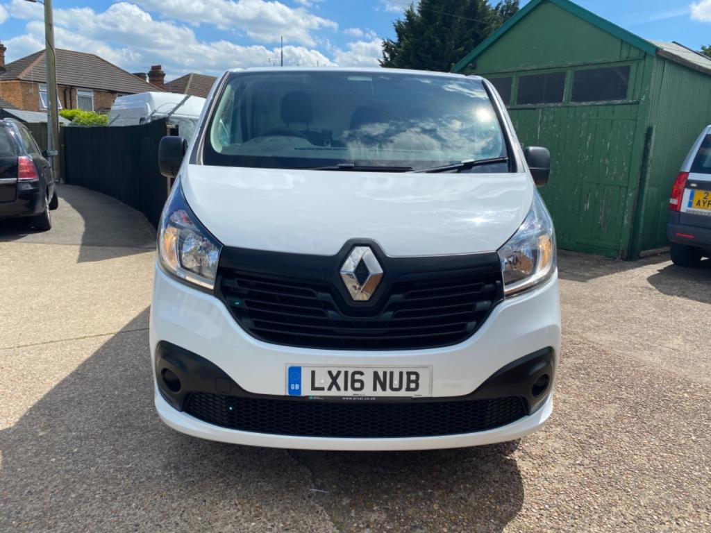 RENAULT TRAFIC