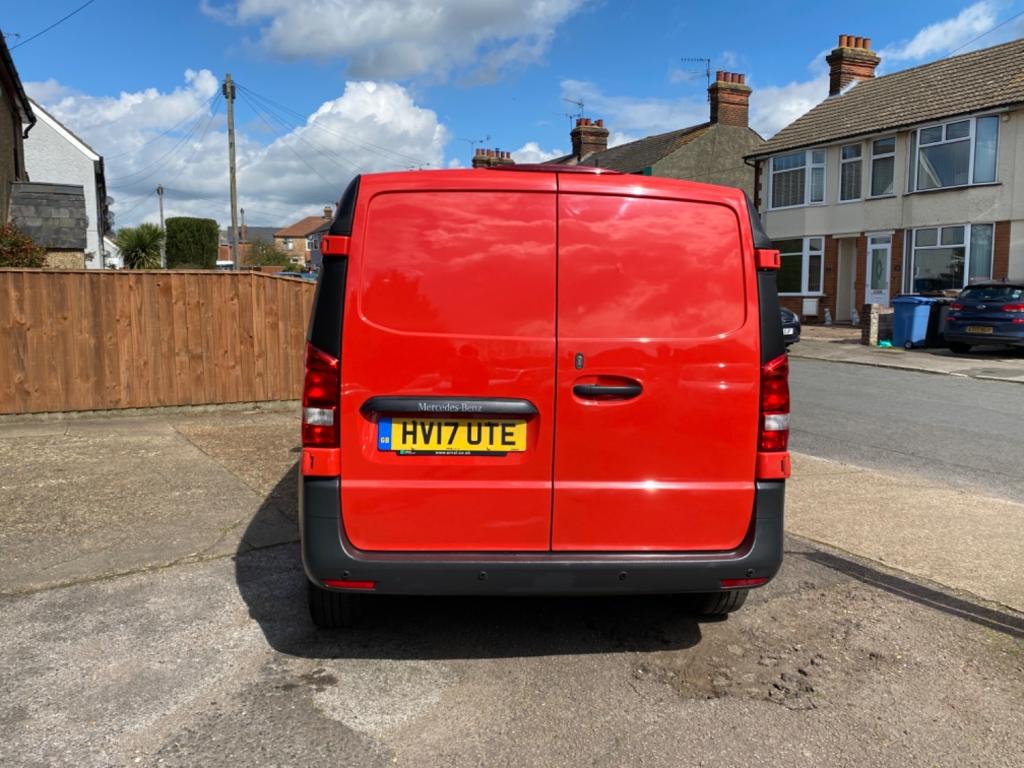 MERCEDES-BENZ VITO