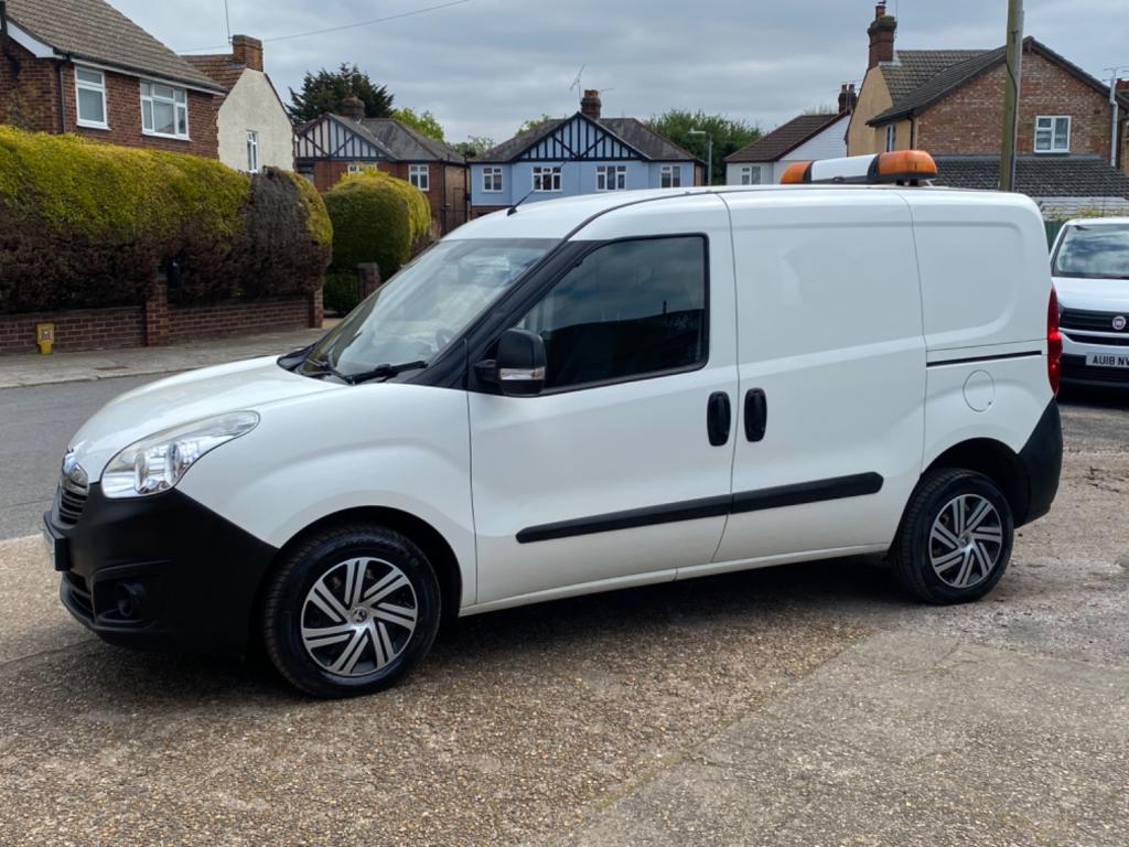 VAUXHALL COMBO