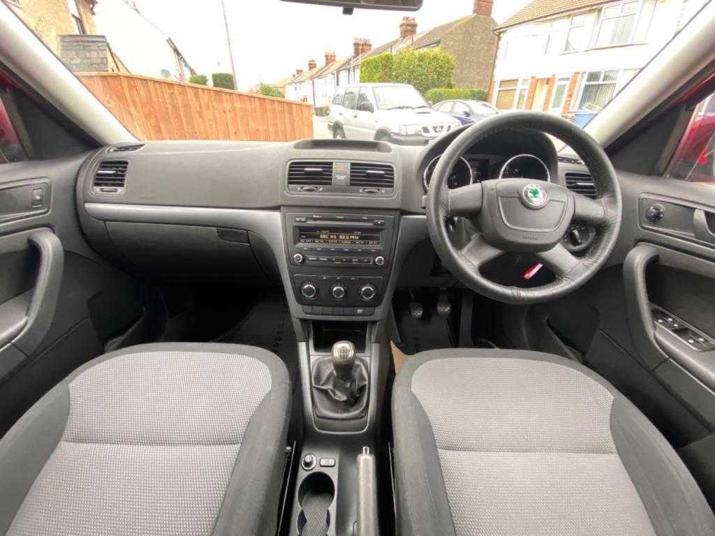 SKODA YETI