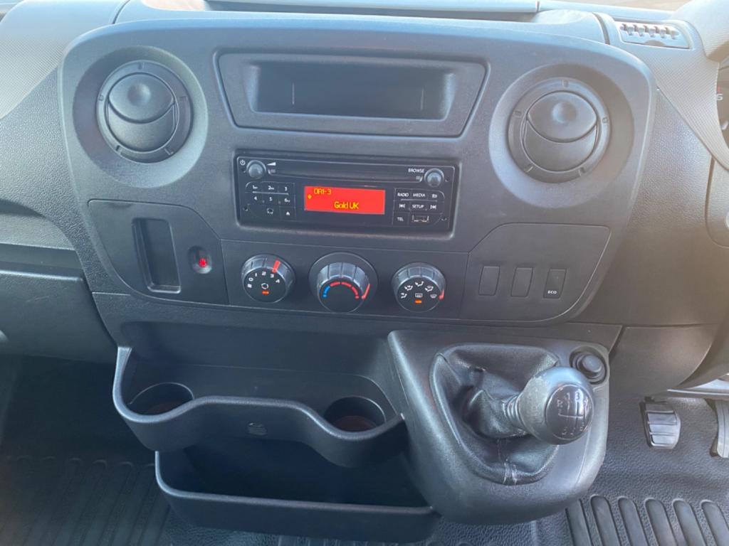 RENAULT MASTER