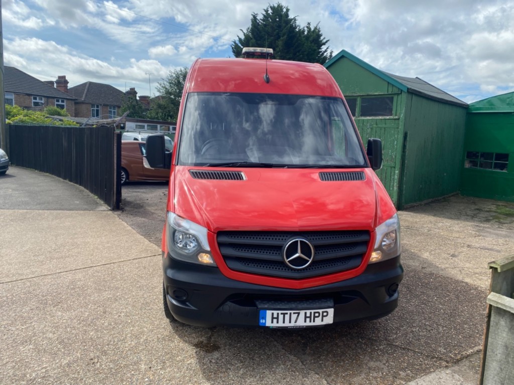 MERCEDES-BENZ SPRINTER