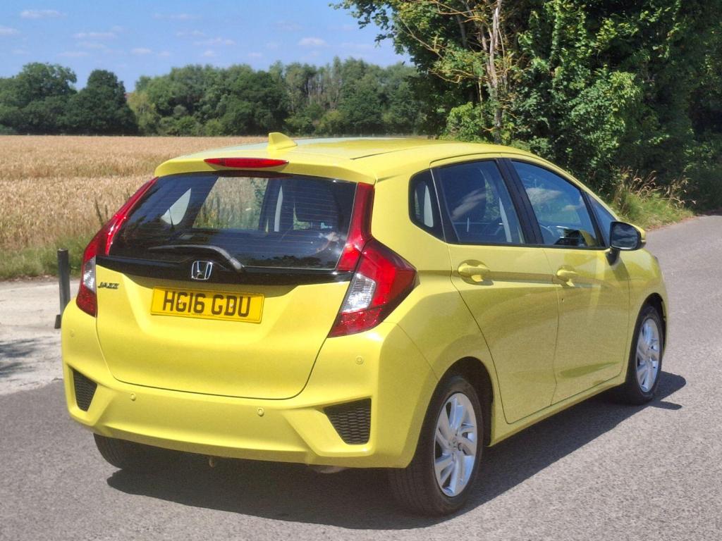 HONDA JAZZ