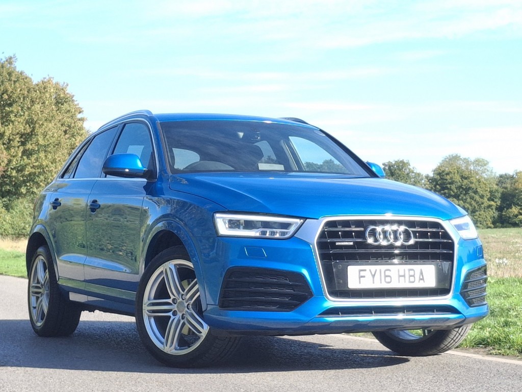 View AUDI Q3 2.0 TDI S line Plus