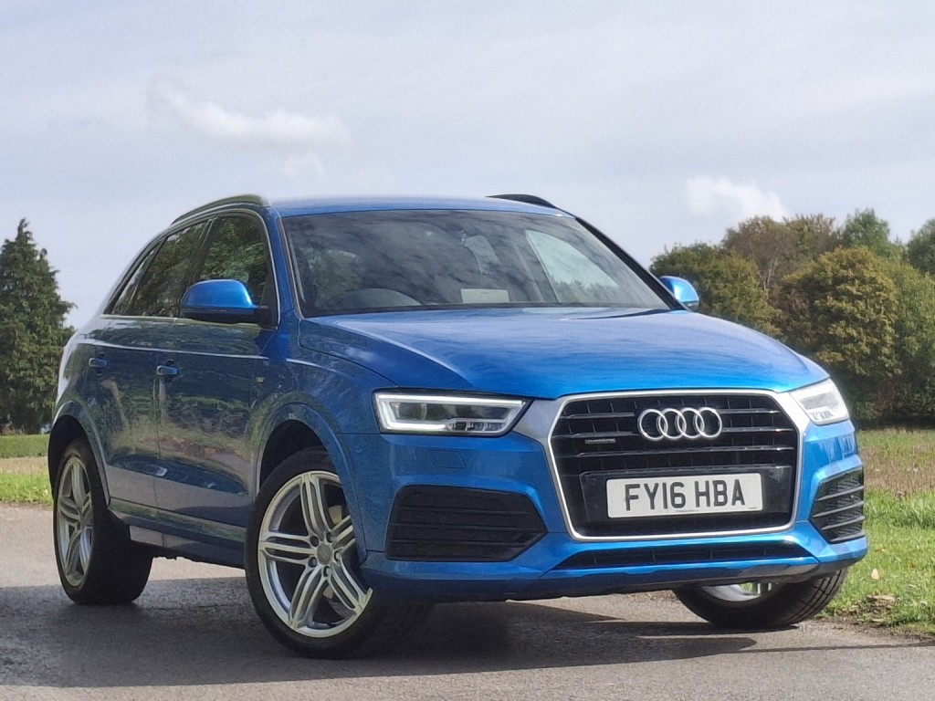 View AUDI Q3 2.0 TDI S line Plus