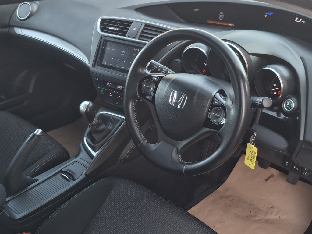 View HONDA CIVIC 1.6 i-DTEC SE Plus