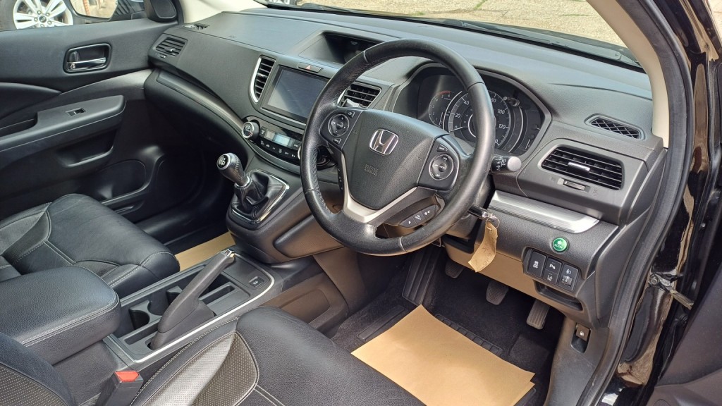 View HONDA CR-V 2.0 i-VTEC Black Edition