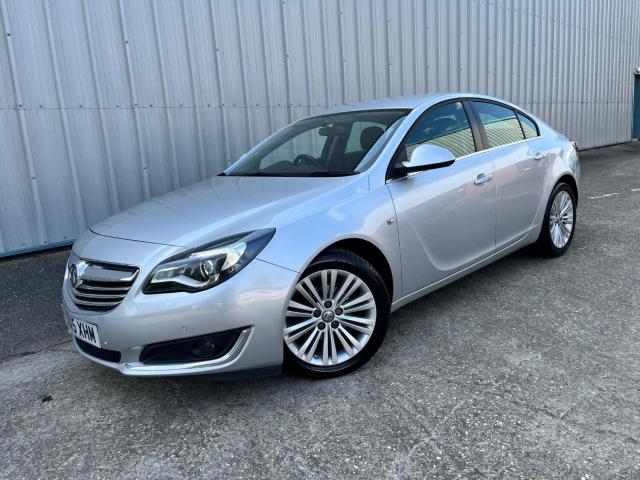 VAUXHALL INSIGNIA
