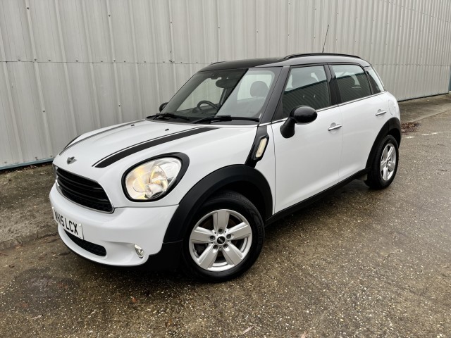 MINI COUNTRYMAN