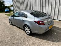 VAUXHALL INSIGNIA