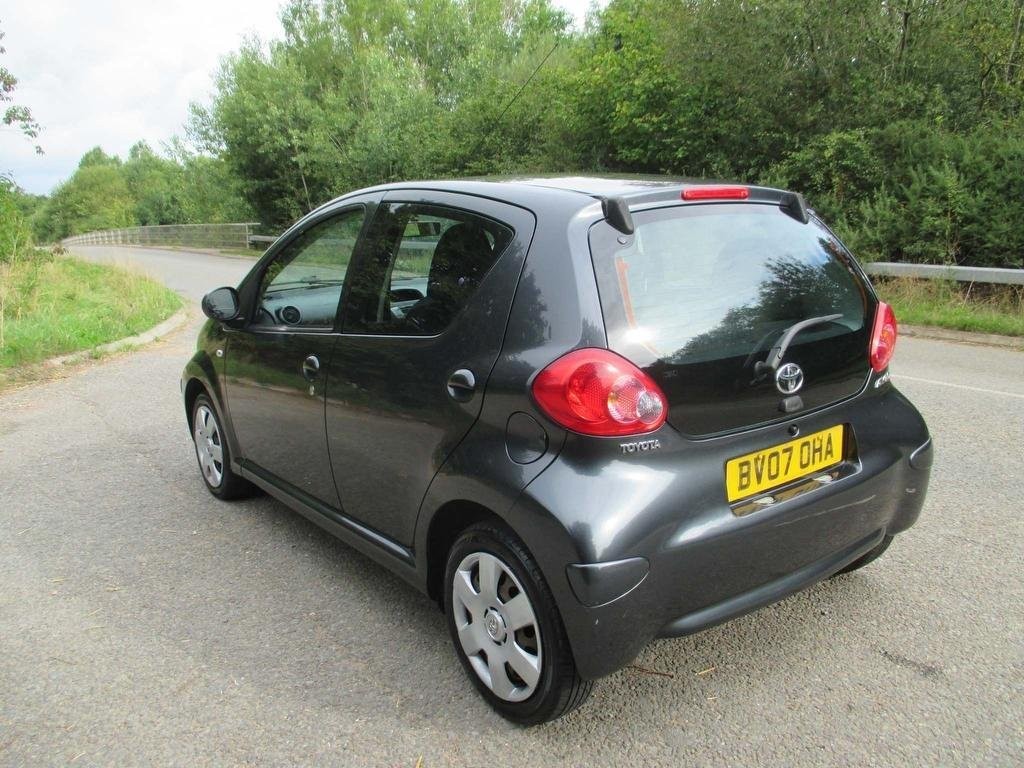 TOYOTA AYGO