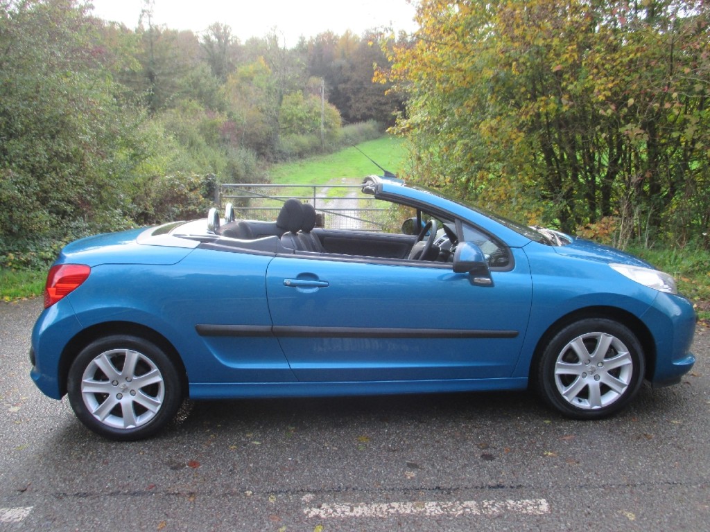 PEUGEOT 207