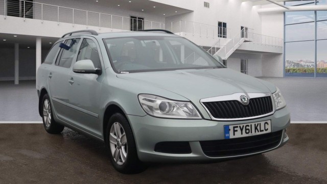 SKODA OCTAVIA 1.6 TDI CR SE DSG 5dr
