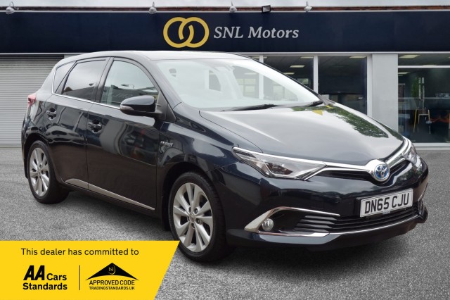 TOYOTA AURIS 1.8 VVT-h Excel (2015/65)