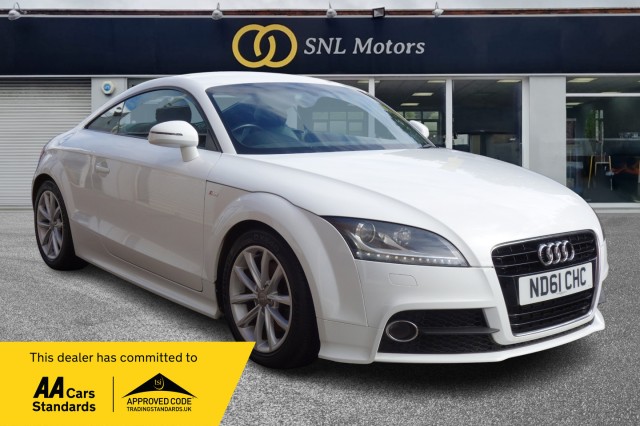 AUDI TT 2.0 TFSI S line (2011/61)