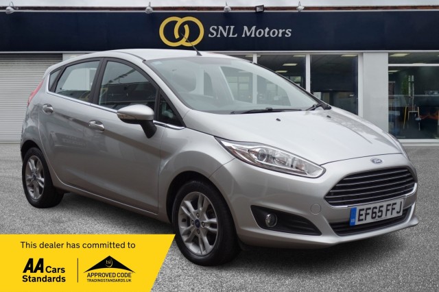 FORD FIESTA 1.0 T EcoBoost Zetec (2015/65)