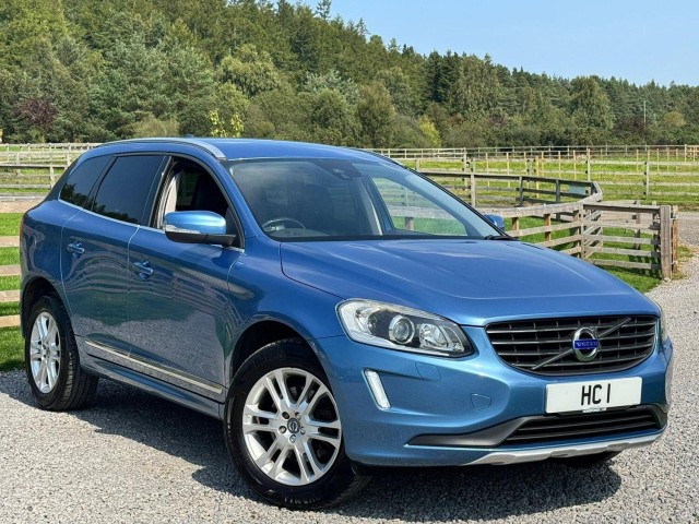 VOLVO XC60 2.4 SE Lux D4 AWD (181hp) (2015)