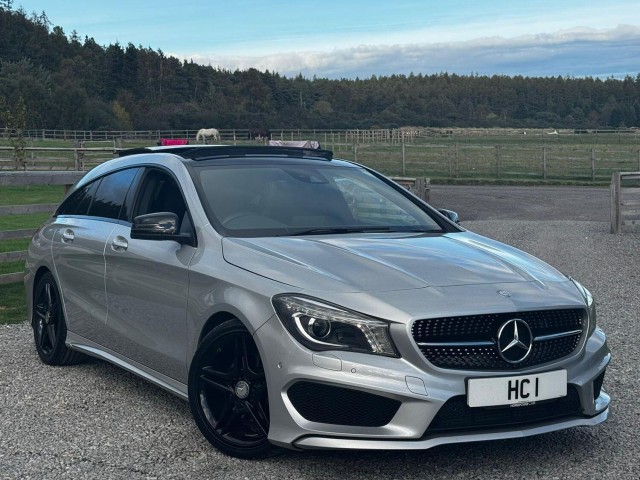 MERCEDES-BENZ CLA 1.6 CLA180 AMG Sport (2015)