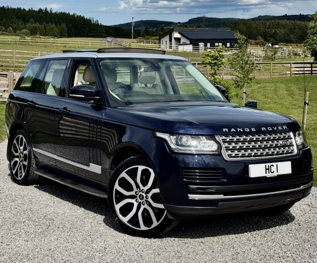LAND ROVER RANGE ROVER 4.4 SD V8 Vogue (2015)