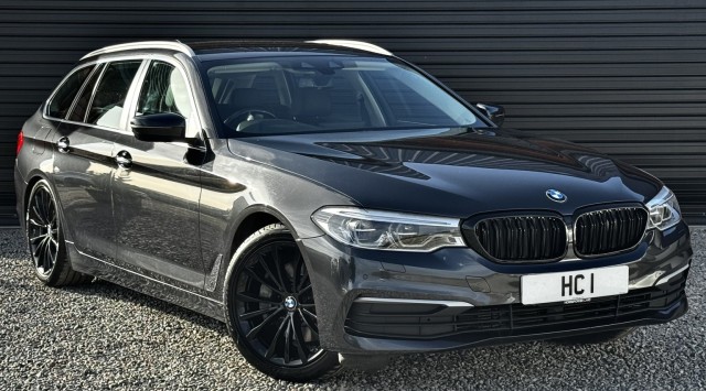 BMW 5 SERIES 3.0 530d xDrive SE Touring (2017)