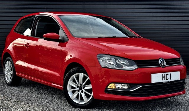 VOLKSWAGEN POLO 1.2 TSI BlueMotion Tech SE (2015)