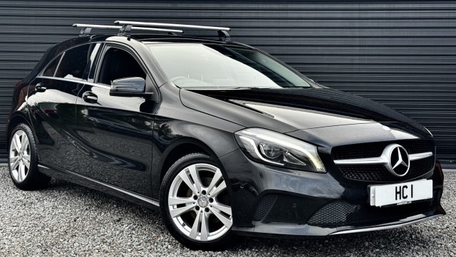 MERCEDES-BENZ A CLASS 2.1 A200d Sport (2016)