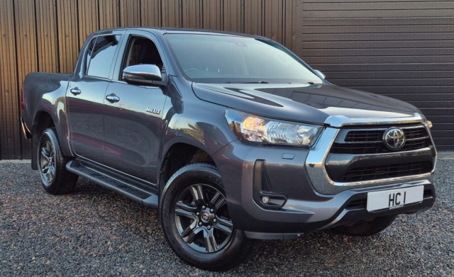TOYOTA HILUX 2.4 D-4D Icon (2022)