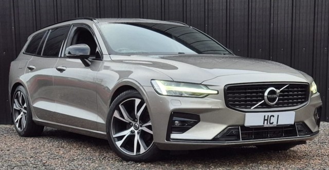 VOLVO V60 2.0 R-Design B4 (197 hp) Auto (2021)