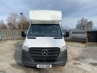 MERCEDES-BENZ SPRINTER