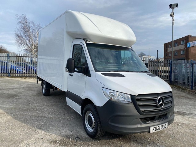 MERCEDES-BENZ SPRINTER