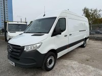 MERCEDES-BENZ SPRINTER