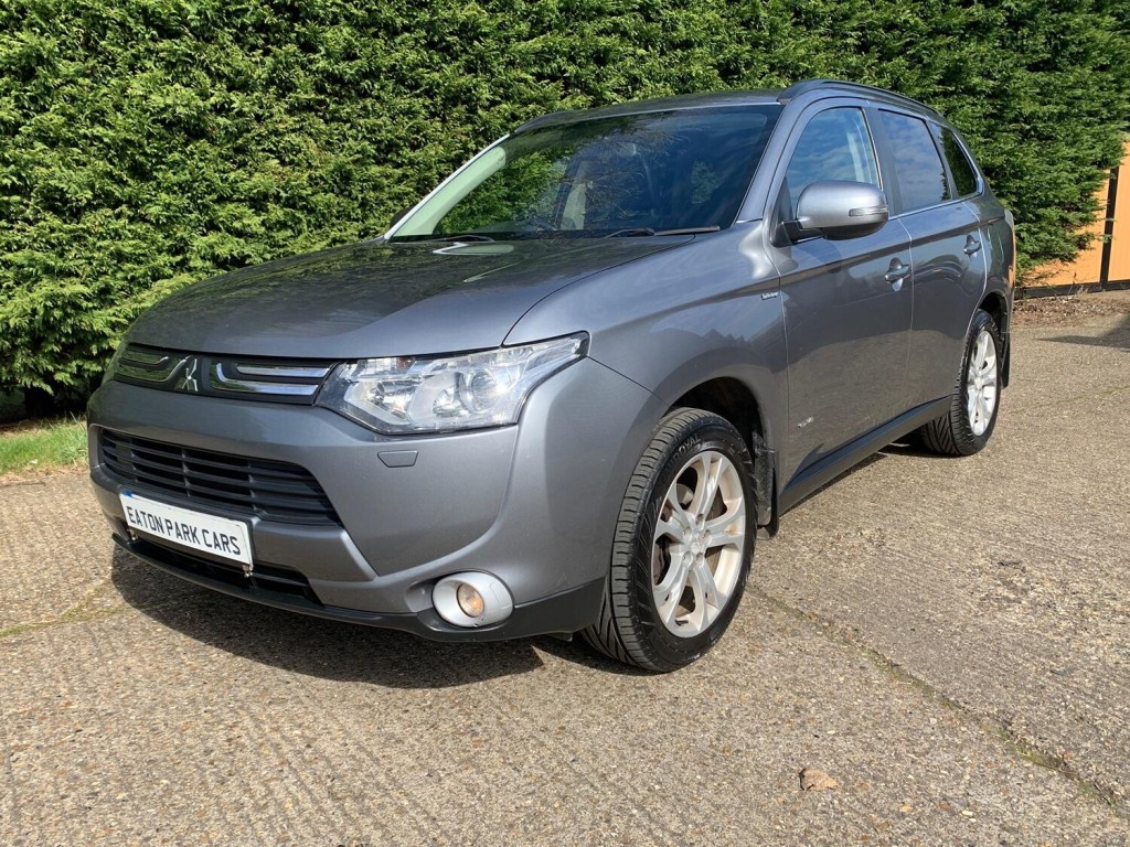 MITSUBISHI OUTLANDER 2.2 DI-D GX4 SUV 5dr Diesel Manual 4WD Euro 5 (s/s) (150 ps)